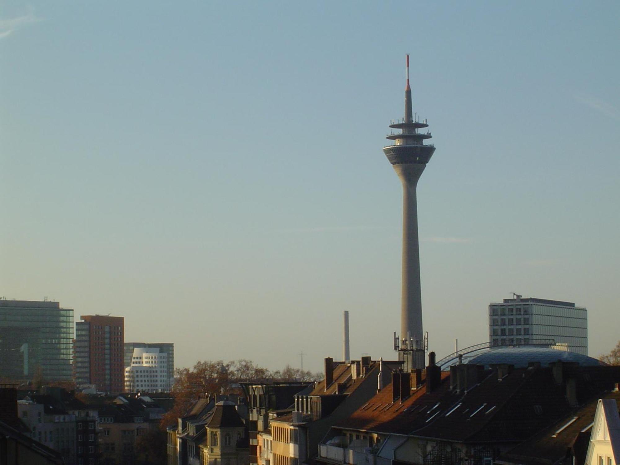Apartments Atomis Hotel Duesseldorf City, Dusseldorf